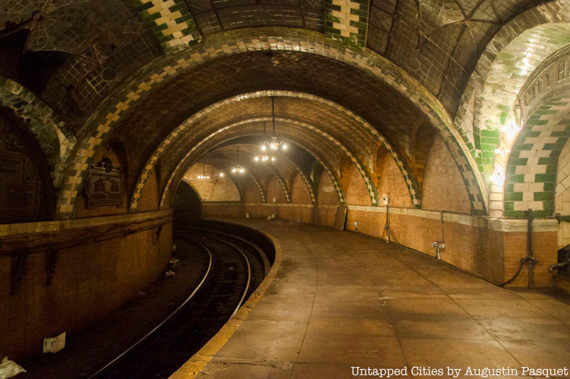 The Real Story Behind The Abandoned Subway Station In New York City Since 1954