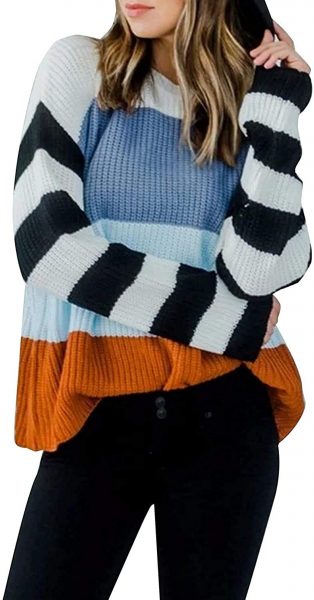 A lady wearing Oversized Lightweight Sweater