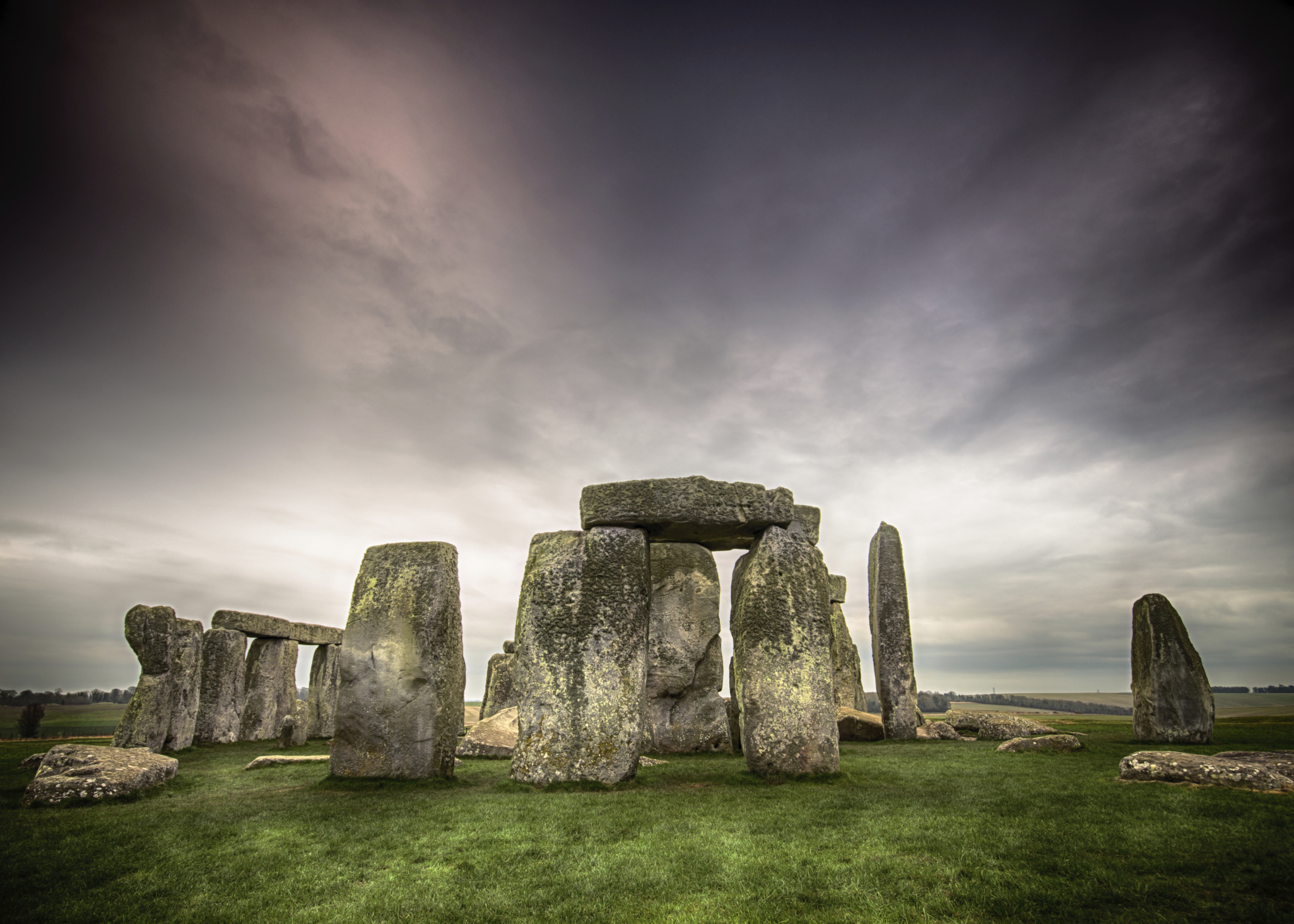 Scientists Believe That Stonehenge Was Built To Be Aligned With The Sunrise Of The Summer Solstice