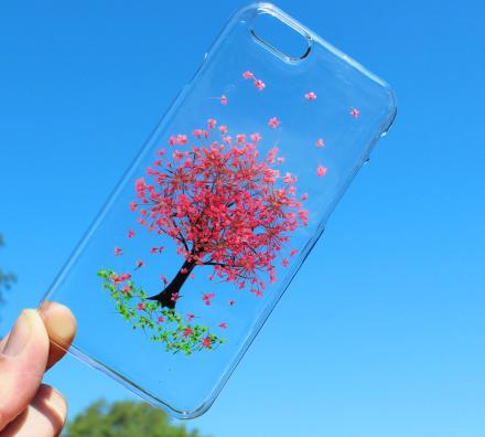 The Meticulously Crafted Pressed Flower IPhone Case Is Made From Real Flowers