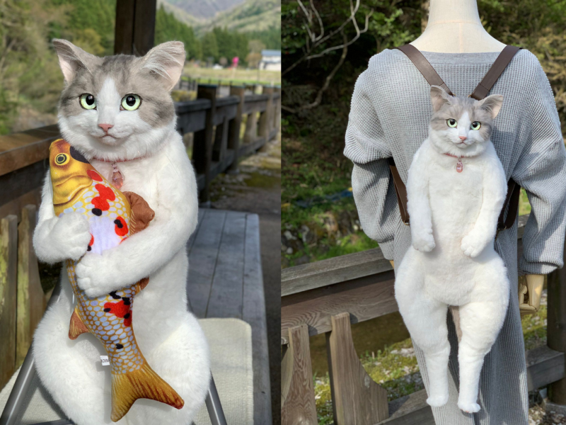 Japanese People On Twitter Are Going Crazy On This Realistic Cat Backpack