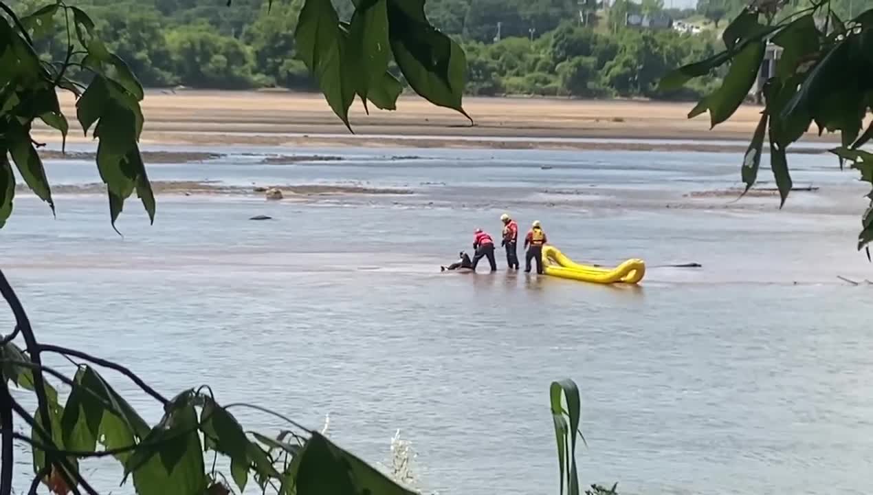 Man Relaxing In Oklahoma River Mistaken For Dead Body