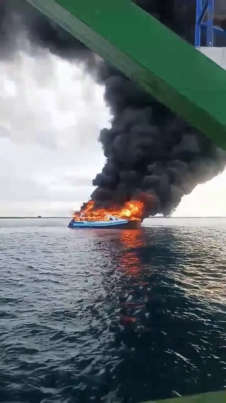 Passengers Forced To Jump From Burning Ferry In Philippines