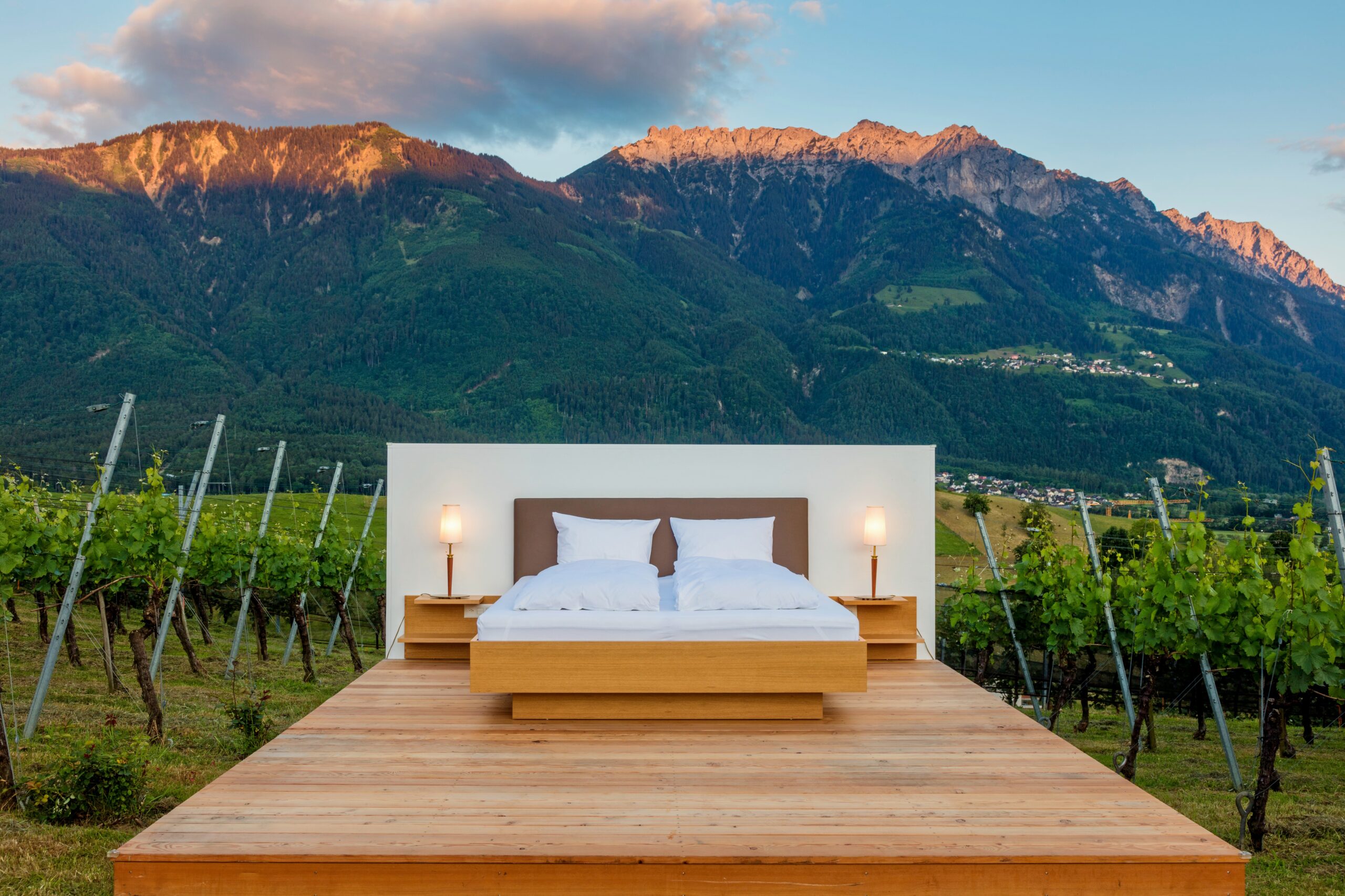 Null Stern Hotels Aka 'Zero Star Hotels' In Switzerland