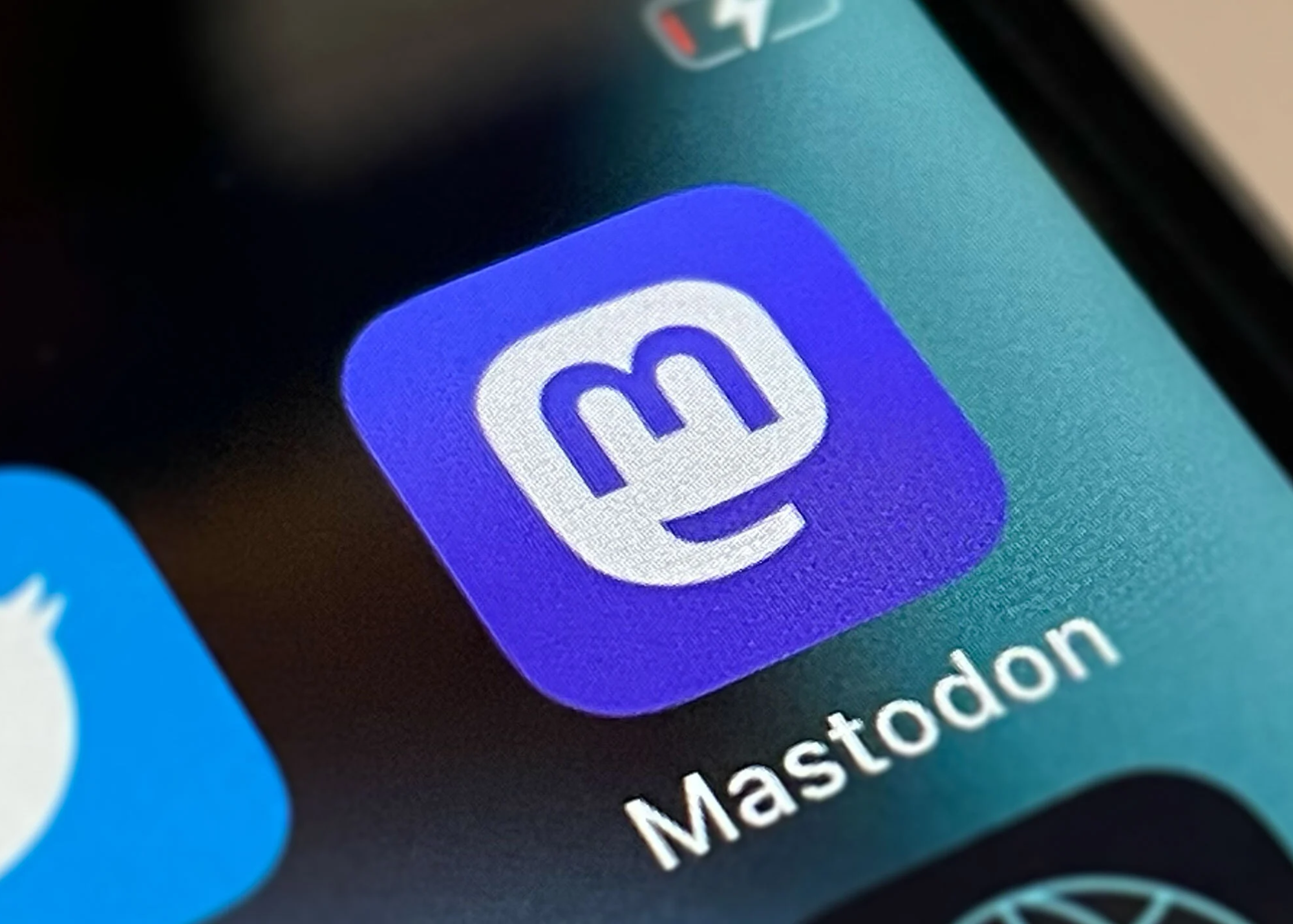 Users Opting For Alternative Social Media From Twitter To Mastodon