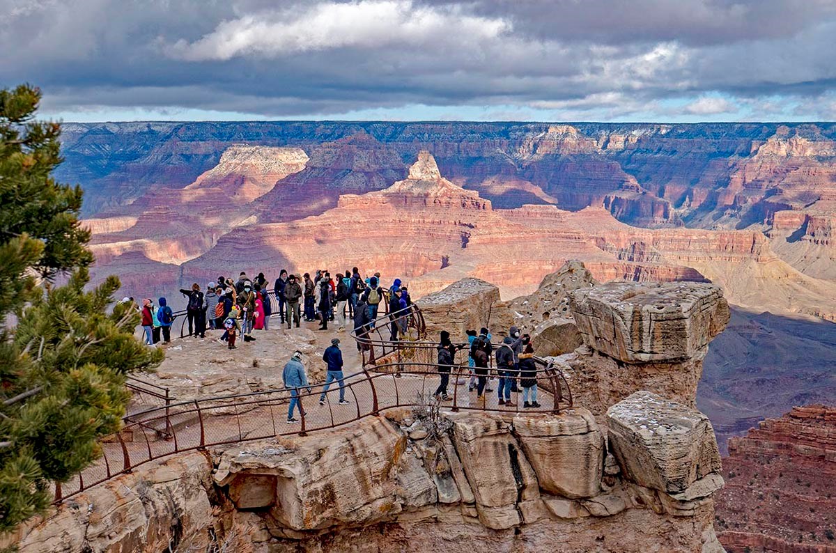 Tiktok Influencer Faces Legal Issues After Hitting A Golf Ball Into The Grand Canyon