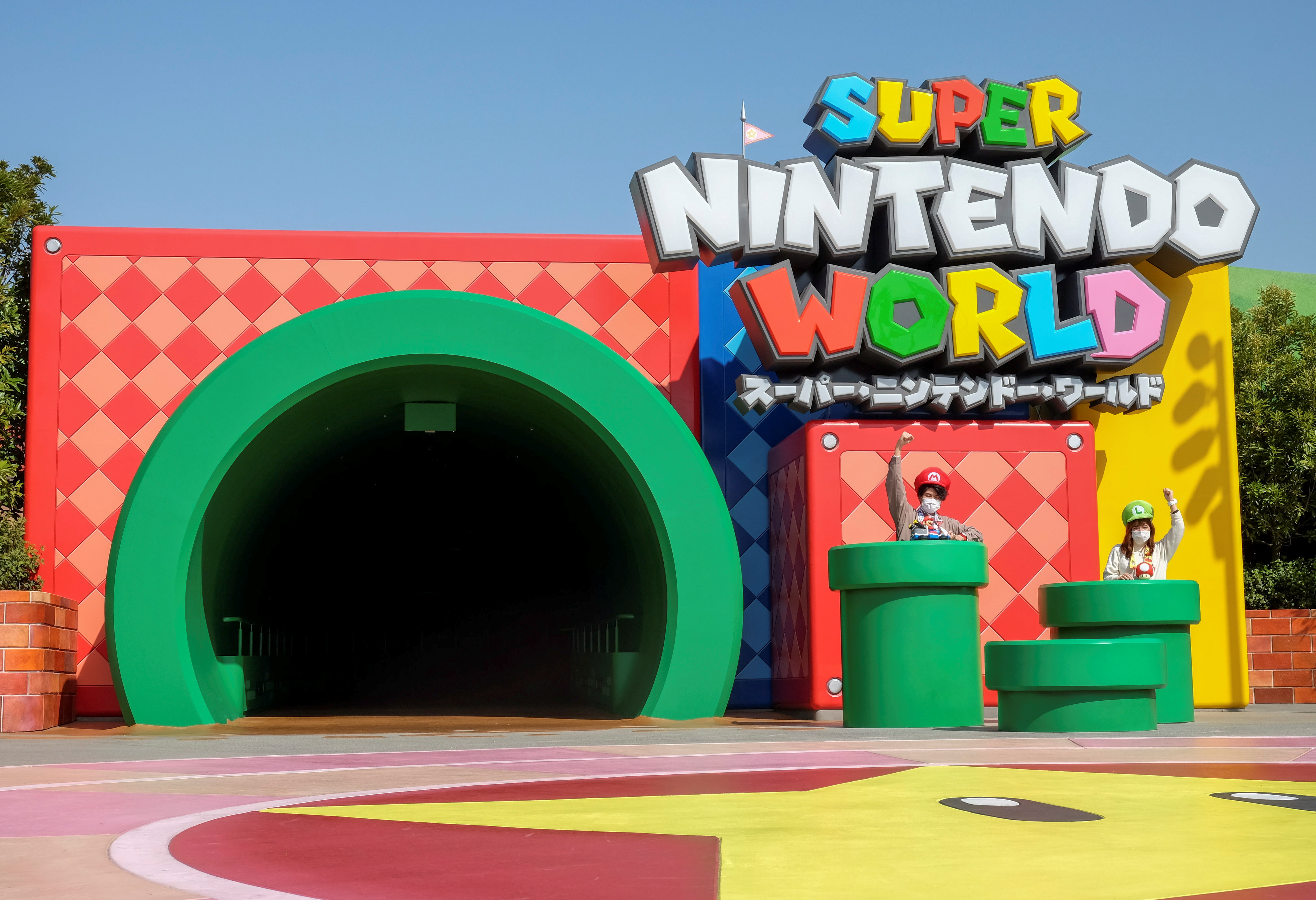 A Walkthrough Of Nintendo's New California Theme Park