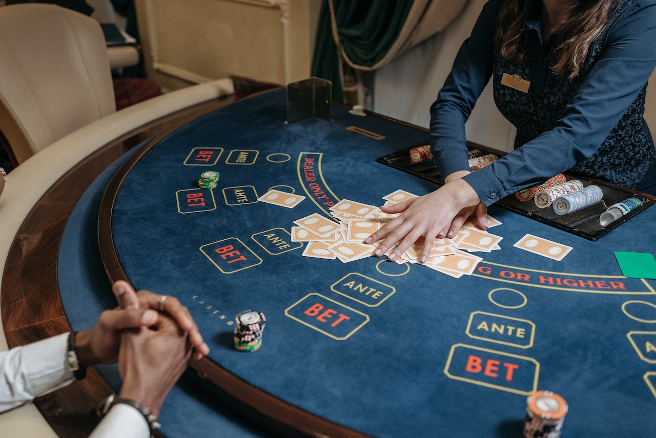 Expert Advice For Managing Your Casino Bankroll - Beating The Odds