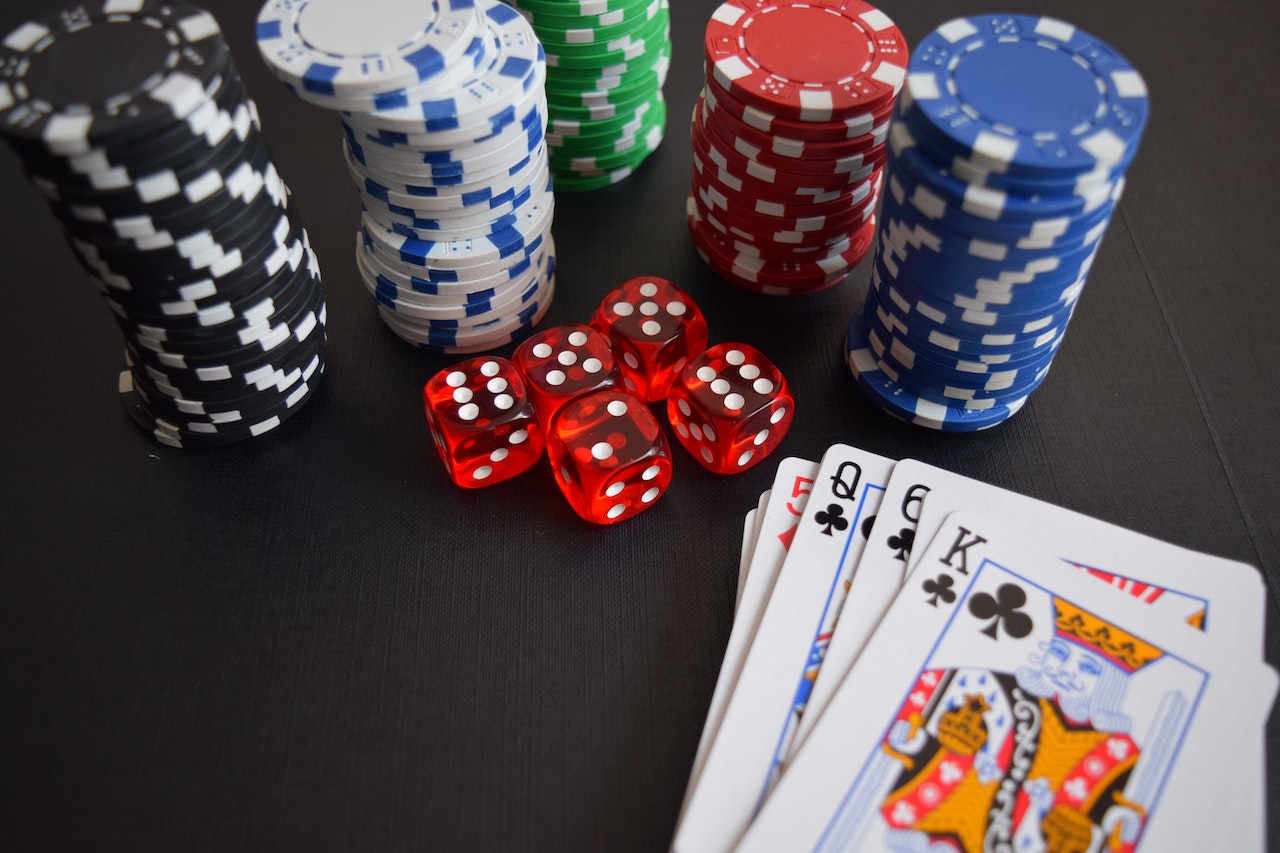 Casino Games For Low Stakes Players - Play More & Spend Less