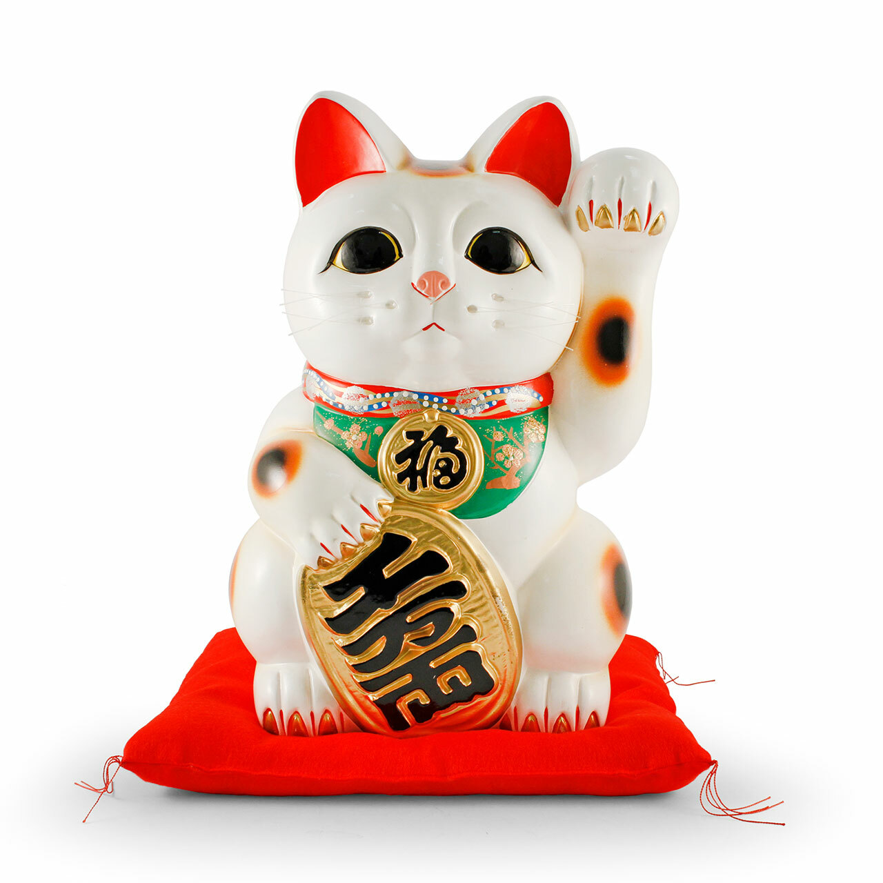 White statue of Maneki-neko cat