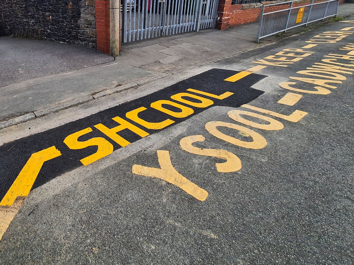 Swansea Gas Workers School Spelling Mistake Goes Viral After Repainting Road