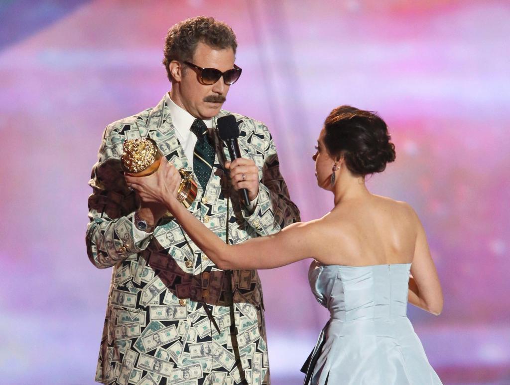 Aubrey Plaza Causes Chaos At MTV Awards By Storming Stage In Shocking Incident With Will Ferrell, Gets Kicked Out