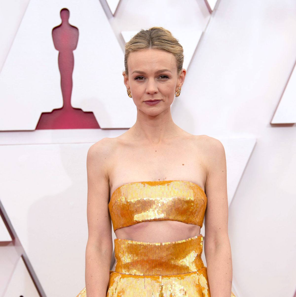 Carey Mulligan Nude - A Style Guide To The Actress's Fashion Choices
