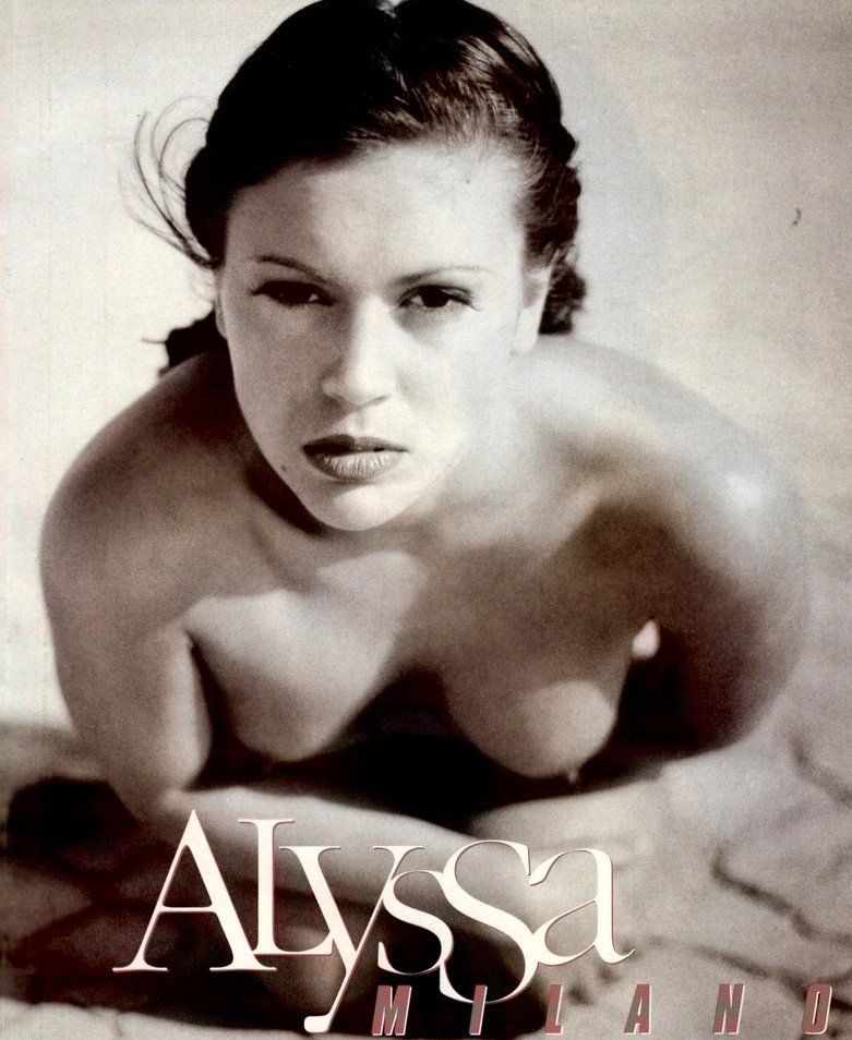 Alyssa Milano Nude Bikini Magazine - How Hot Was The Cover Of 1993 Premier Issue