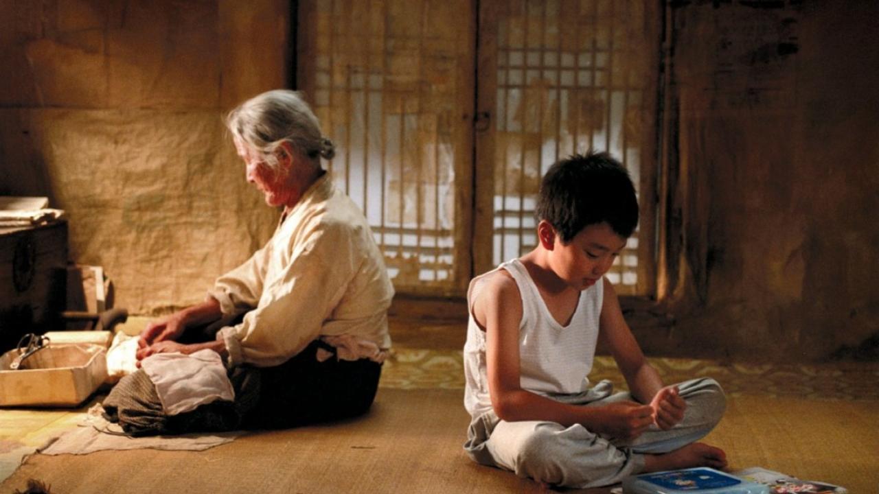 A scene from the movie The Way Home