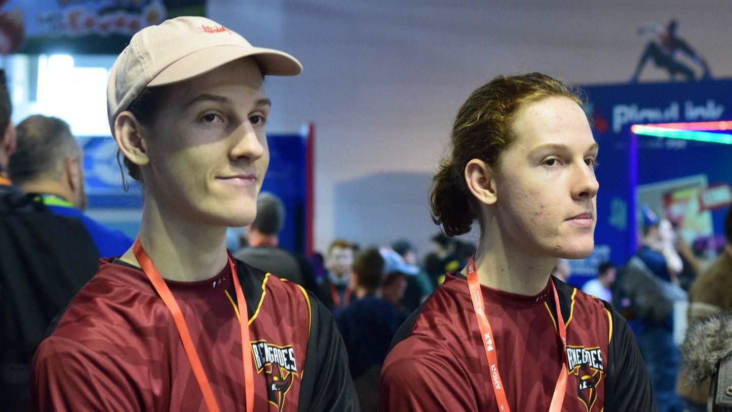 How Old Are The X2twins? The Famous Gaming Duo Age Reveal