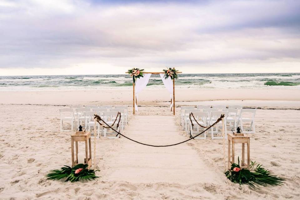 A beach arranged for the wedding